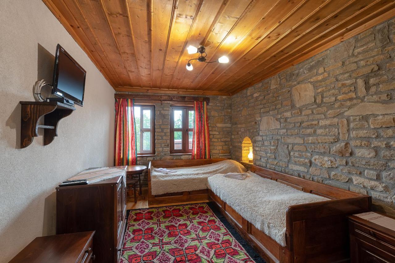 Guest House Zarkova Kushta Жеравна Екстер'єр фото